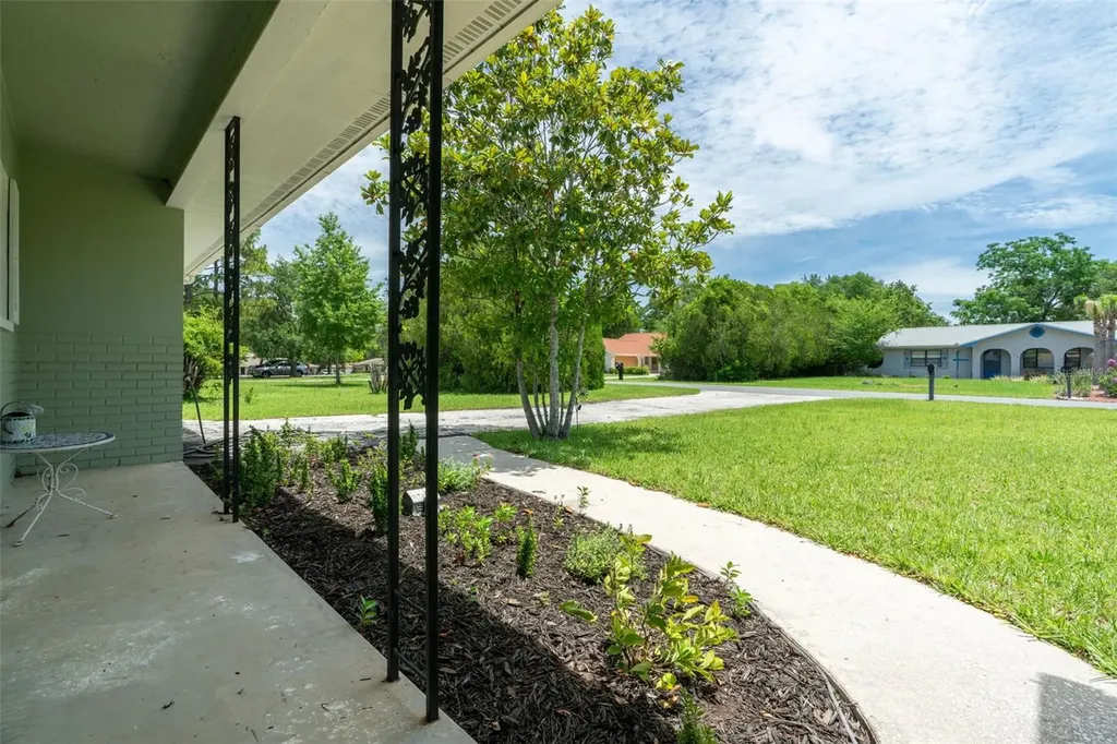 227 Poinsettia Avenue Inverness FL 34452