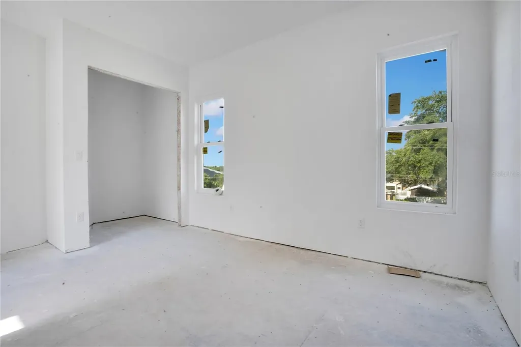 818 Lake Agnes Drive Polk City FL 33868
