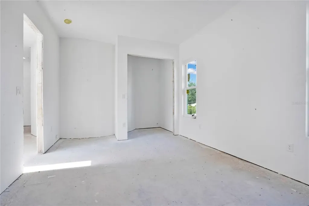 818 Lake Agnes Drive Polk City FL 33868