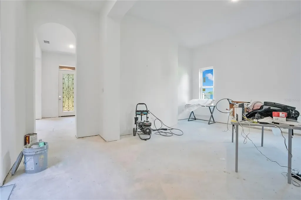 818 Lake Agnes Drive Polk City FL 33868