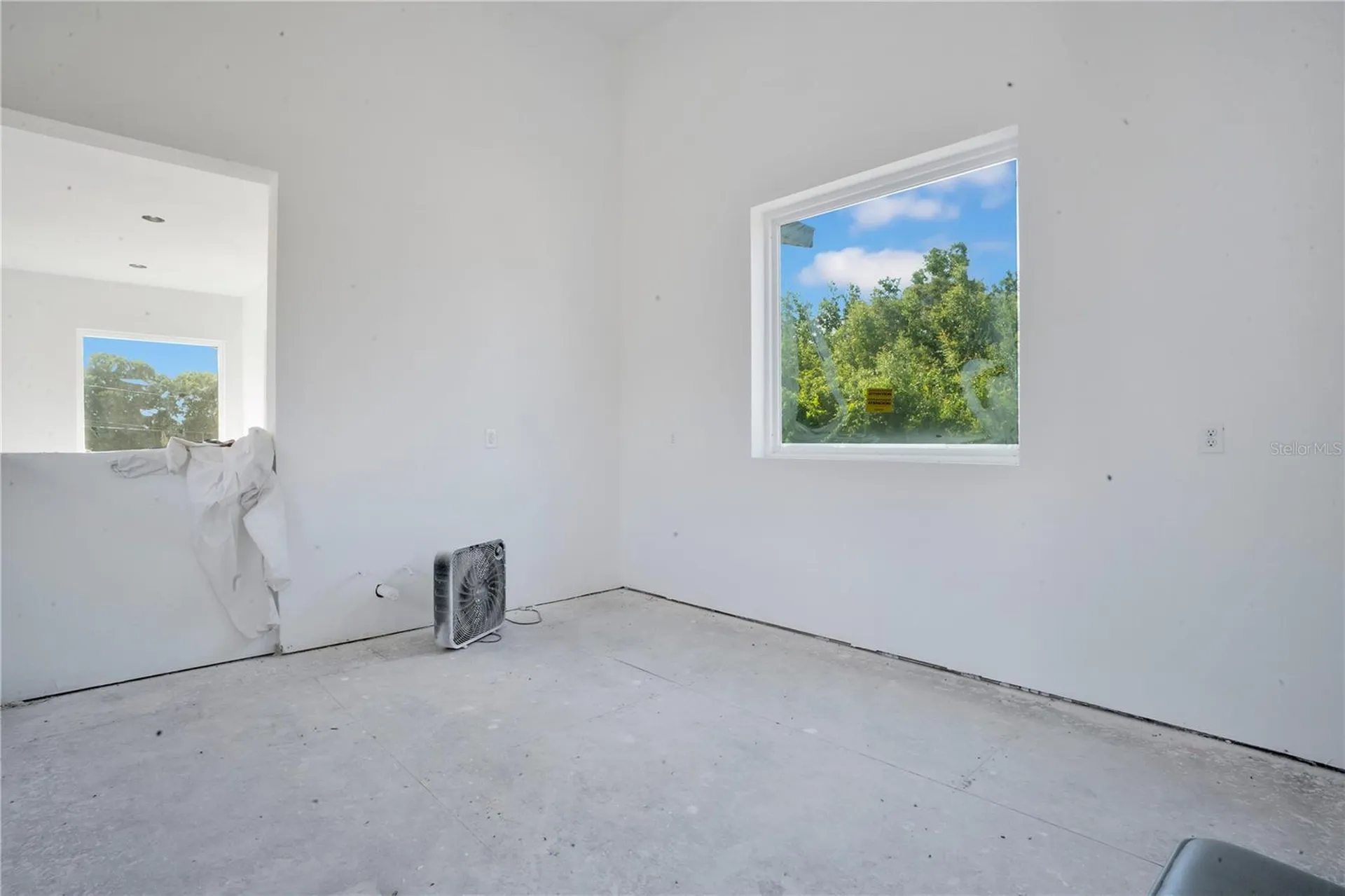 818 Lake Agnes Drive Polk City FL 33868