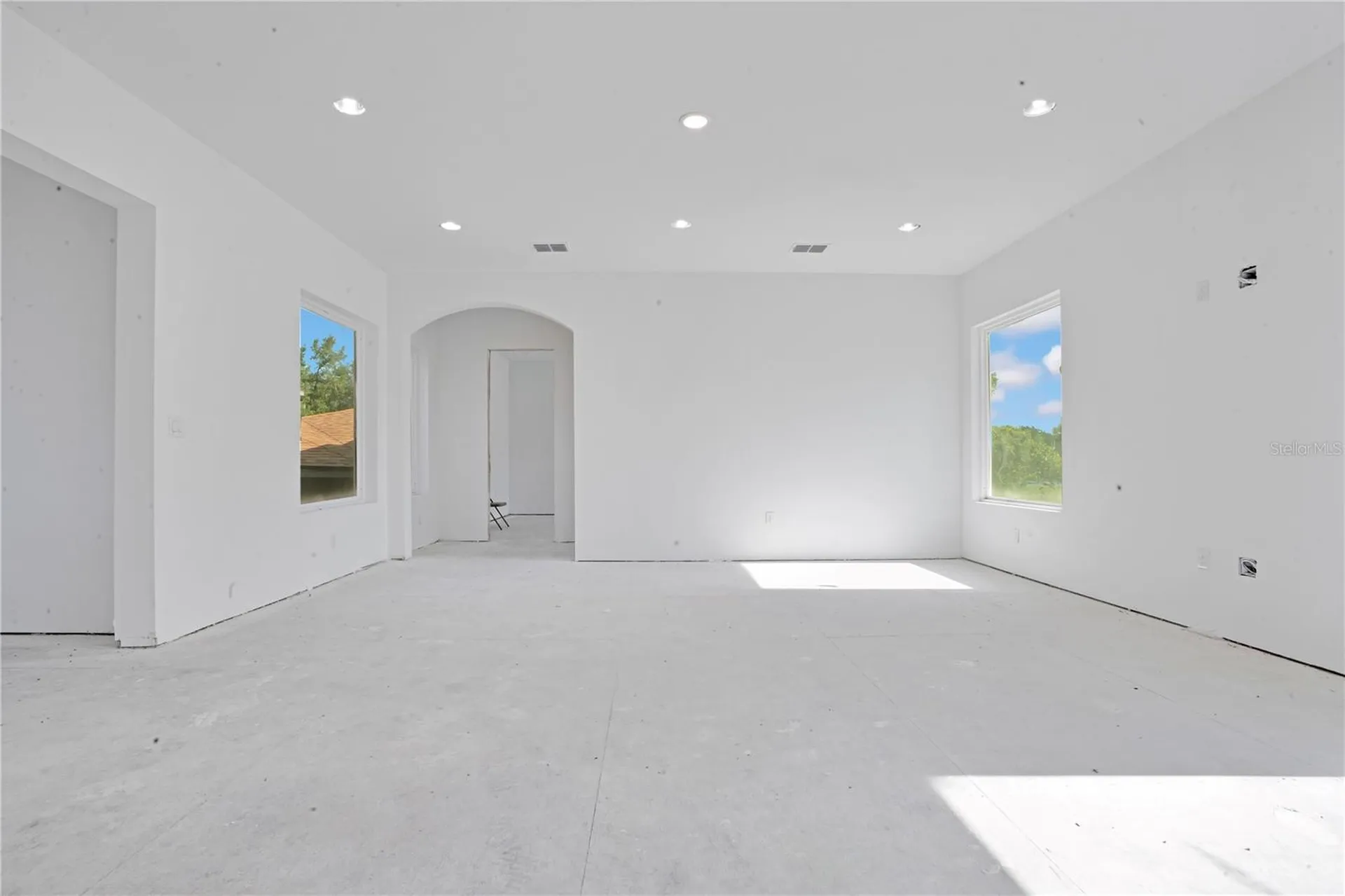 818 Lake Agnes Drive Polk City FL 33868
