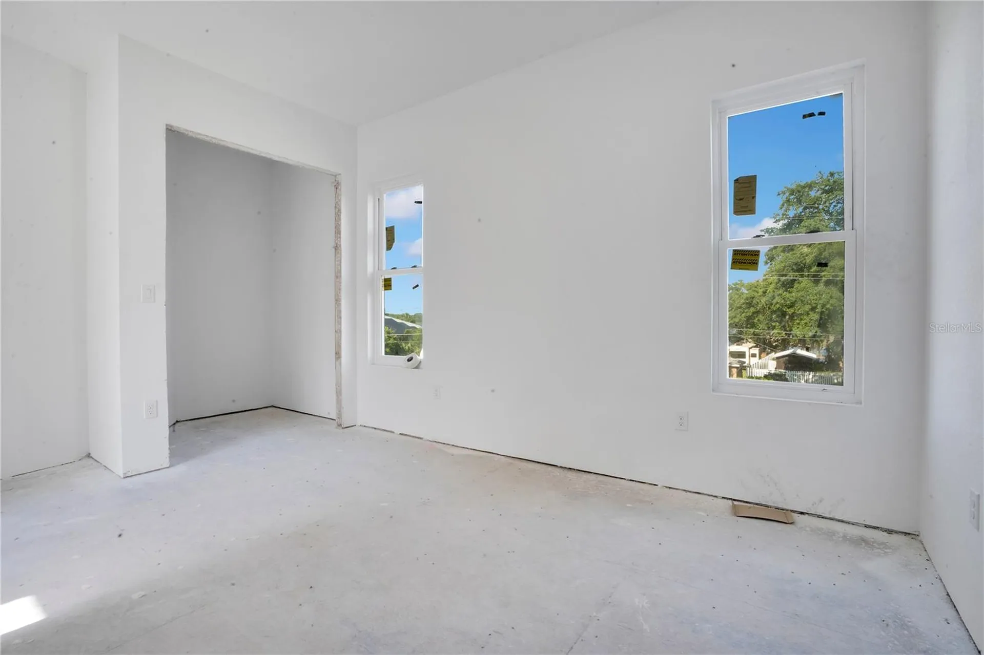 818 Lake Agnes Drive Polk City FL 33868