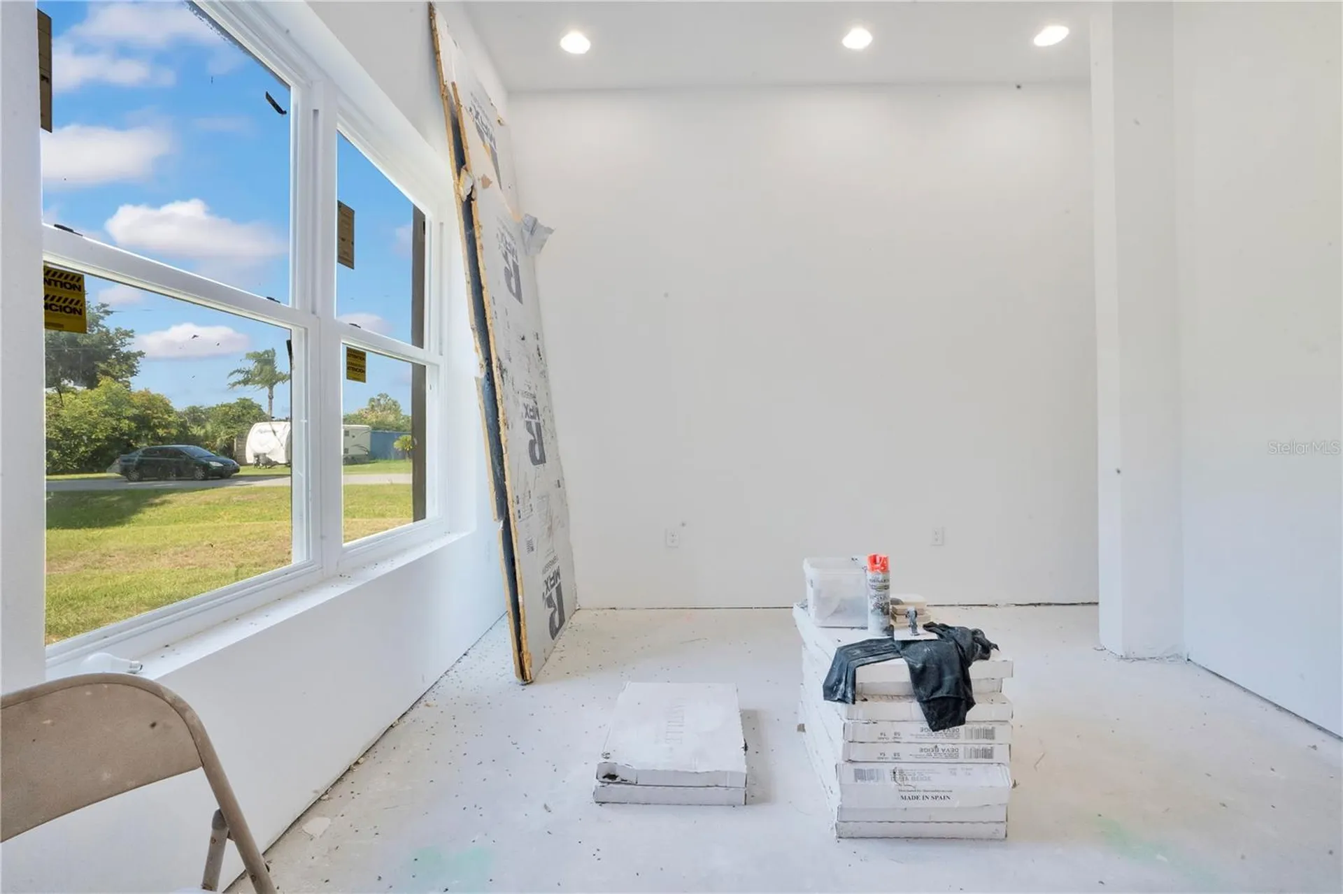 818 Lake Agnes Drive Polk City FL 33868