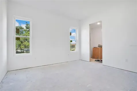 818 Lake Agnes Drive Polk City FL 33868