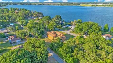 818 Lake Agnes Drive Polk City FL 33868