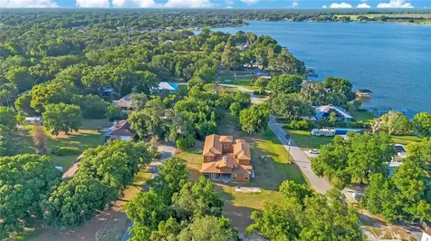 818 Lake Agnes Drive Polk City FL 33868