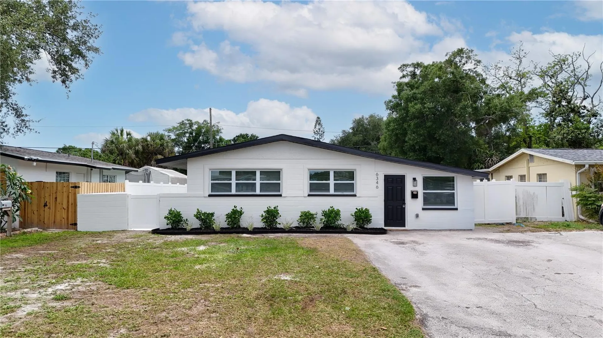 6346 35th Avenue N St Petersburg FL 33710