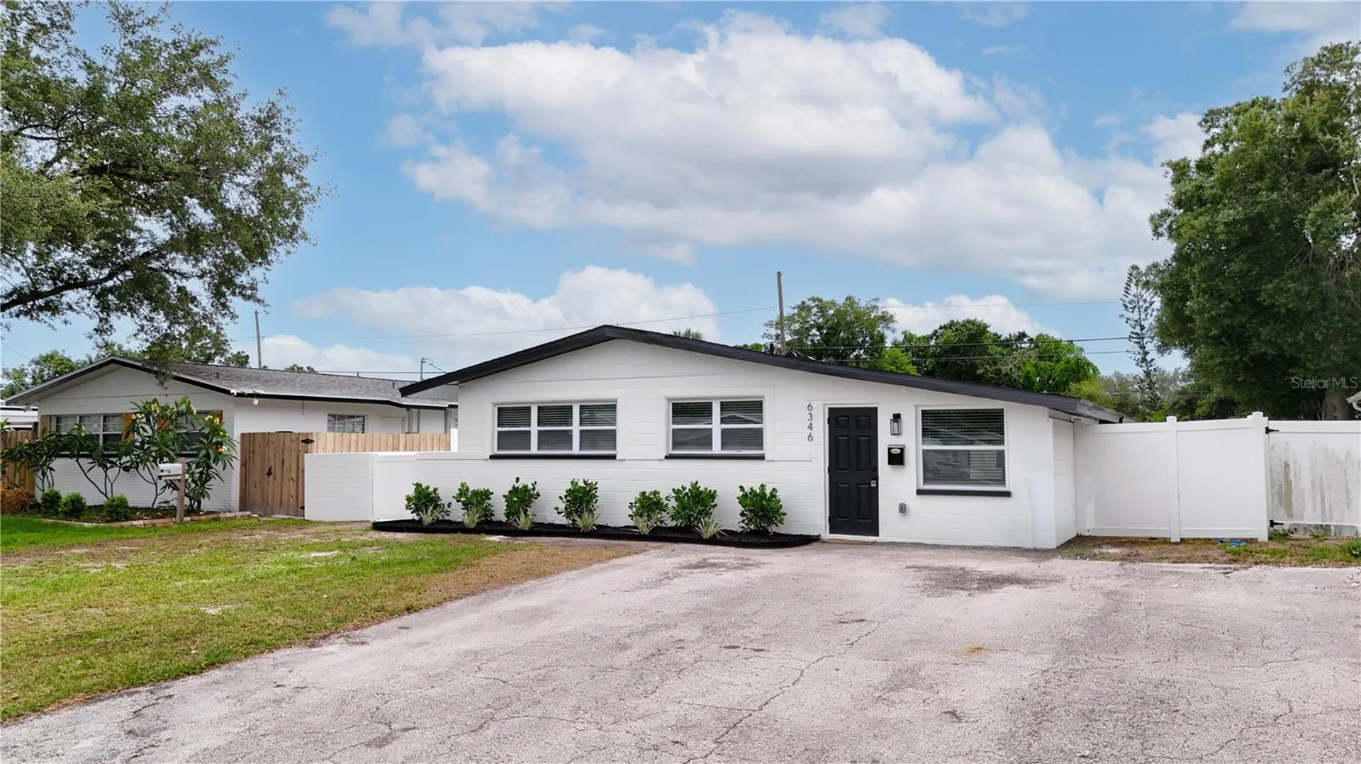 6346 35th Avenue N St Petersburg FL 33710