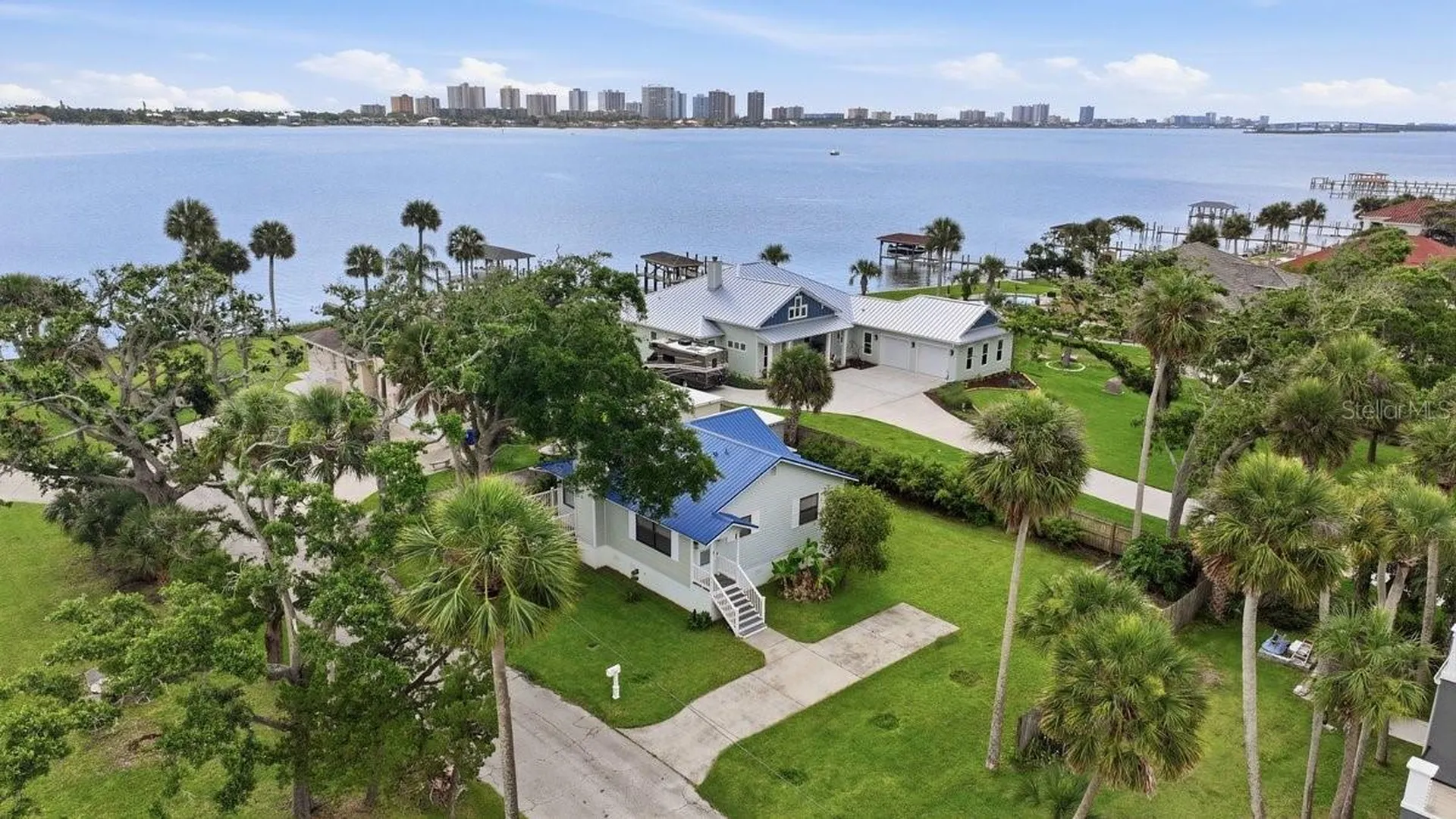 105 Mcdonald Street South Daytona FL 32119