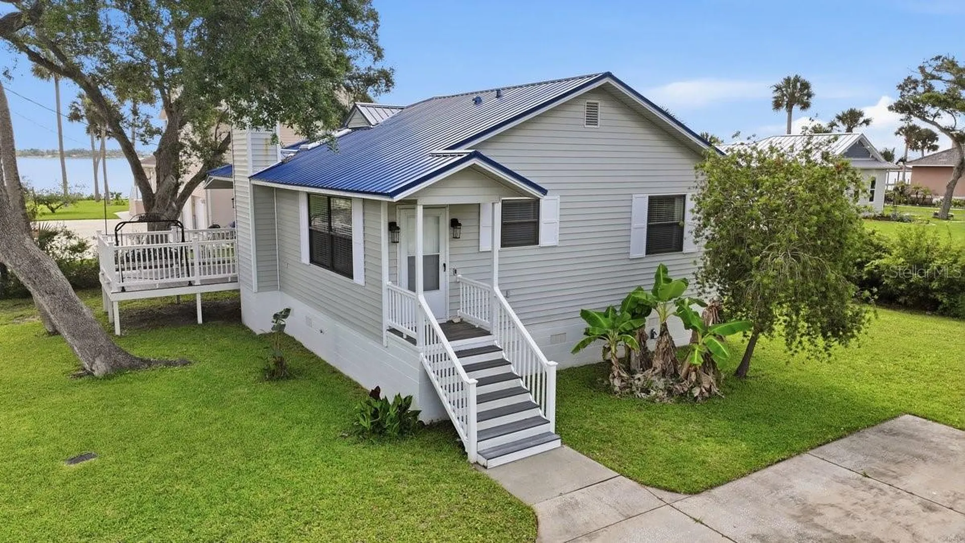 105 Mcdonald Street South Daytona FL 32119