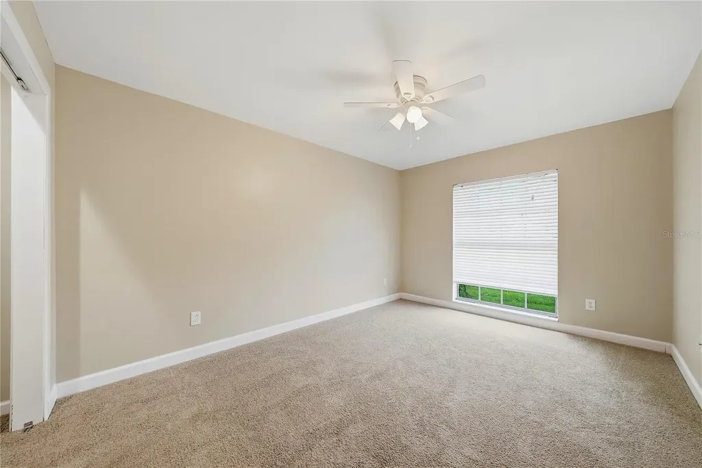 1008 Oakridge Manor Drive Brandon FL 33511