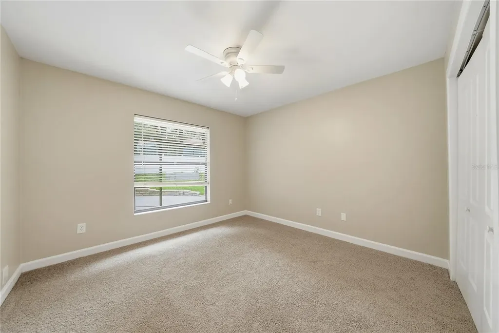 1008 Oakridge Manor Drive Brandon FL 33511