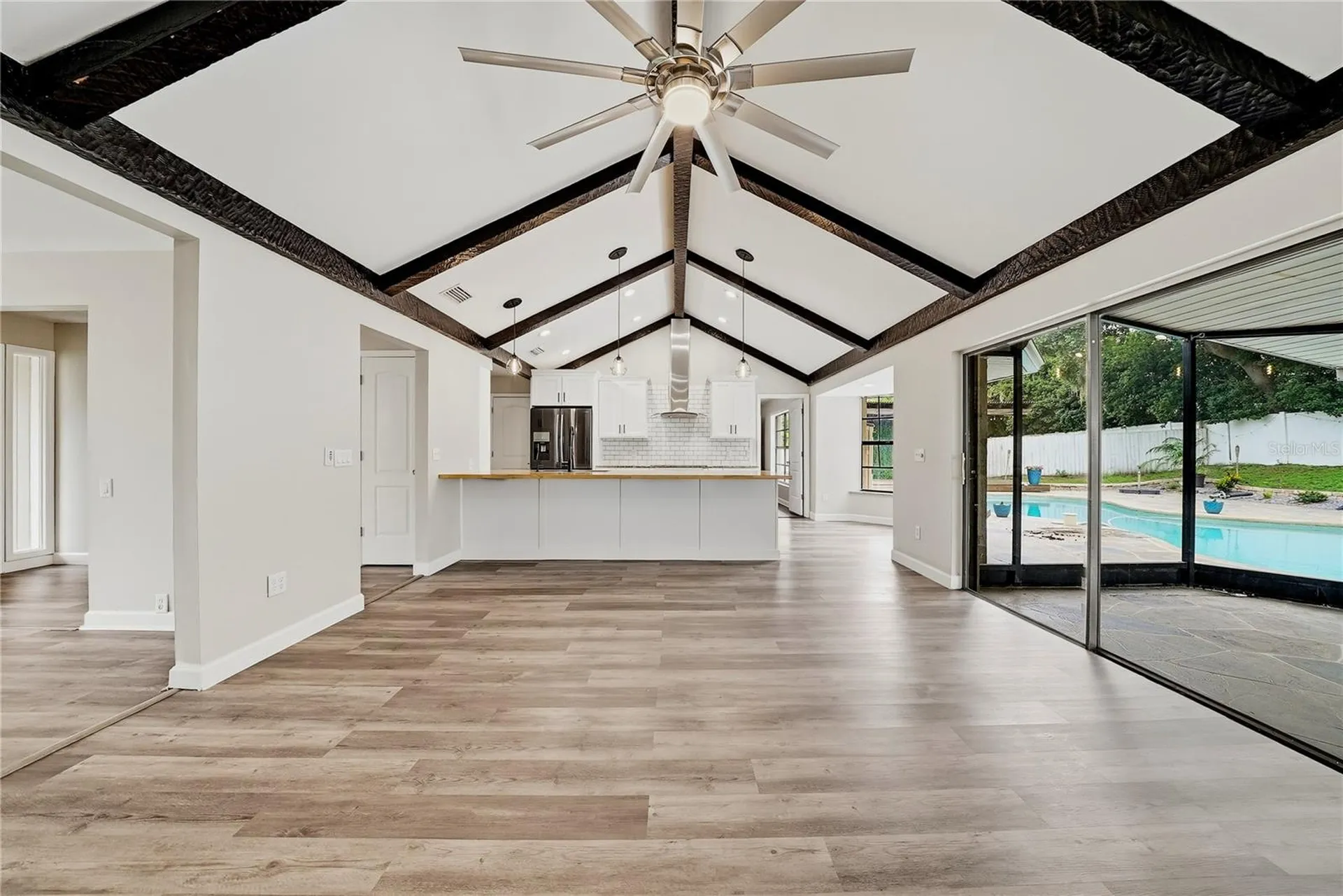 1008 Oakridge Manor Drive Brandon FL 33511