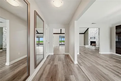 1008 Oakridge Manor Drive Brandon FL 33511