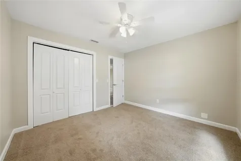 1008 Oakridge Manor Drive Brandon FL 33511