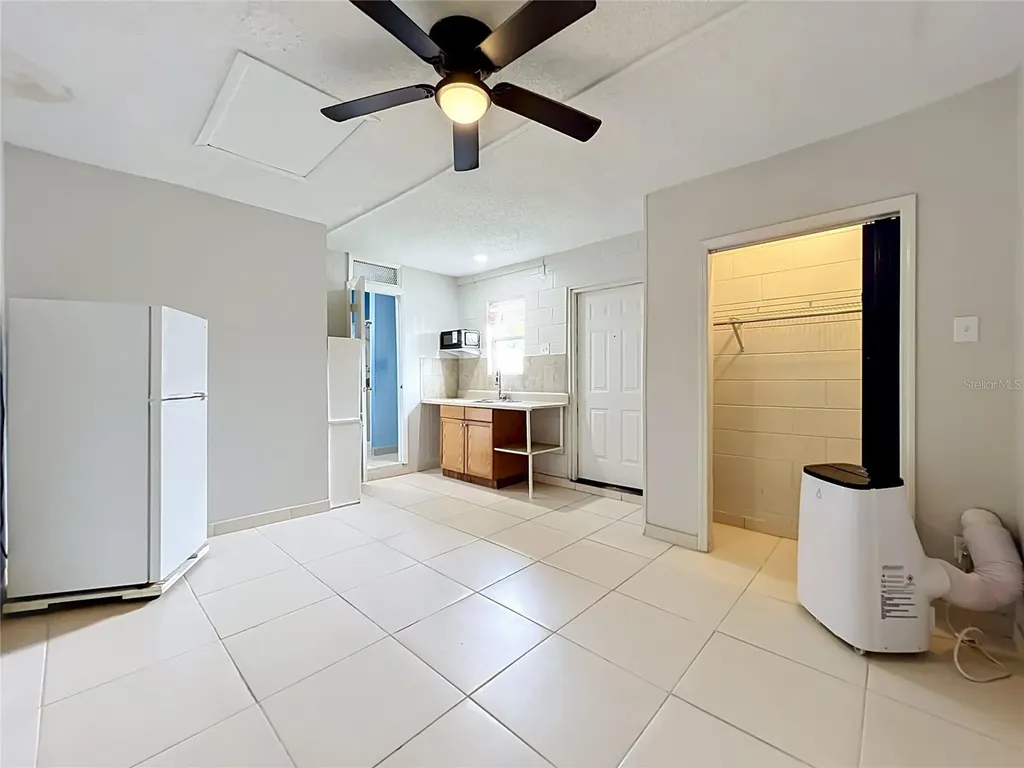 7701 Coot Street Orlando FL 32822
