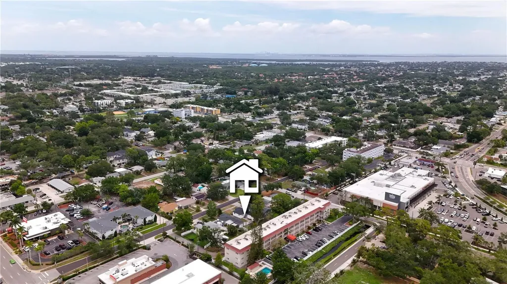 326 41st Avenue N St Petersburg FL 33703
