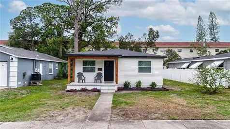 326 41st Avenue N St Petersburg FL 33703
