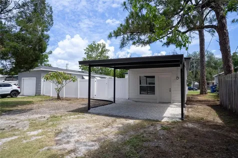 326 41st Avenue N St Petersburg FL 33703