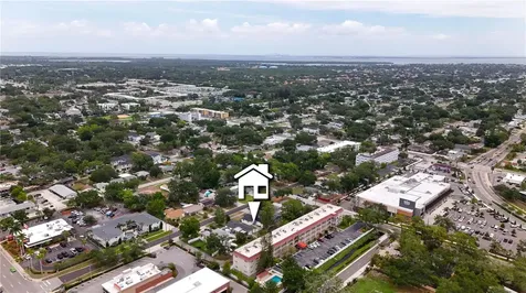 326 41st Avenue N St Petersburg FL 33703