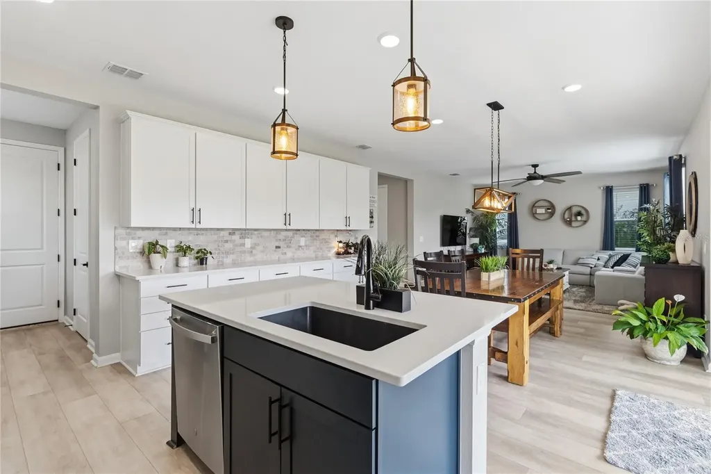 10105 Spring Lake Drive Clermont FL 34711