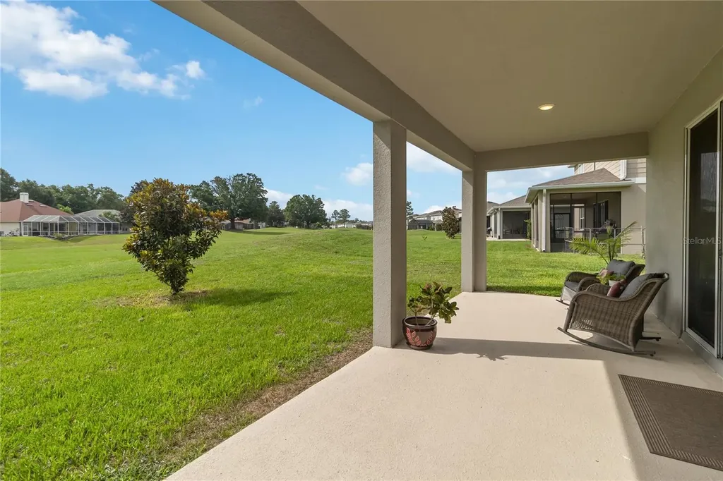 10105 Spring Lake Drive Clermont FL 34711
