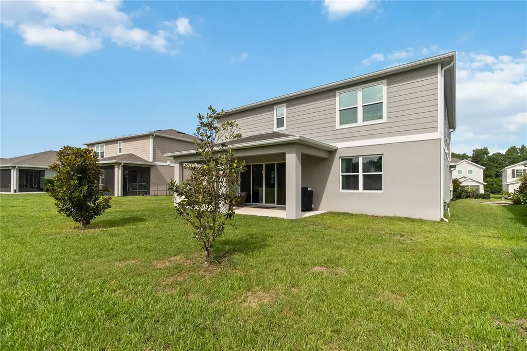 10105 Spring Lake Drive Clermont FL 34711
