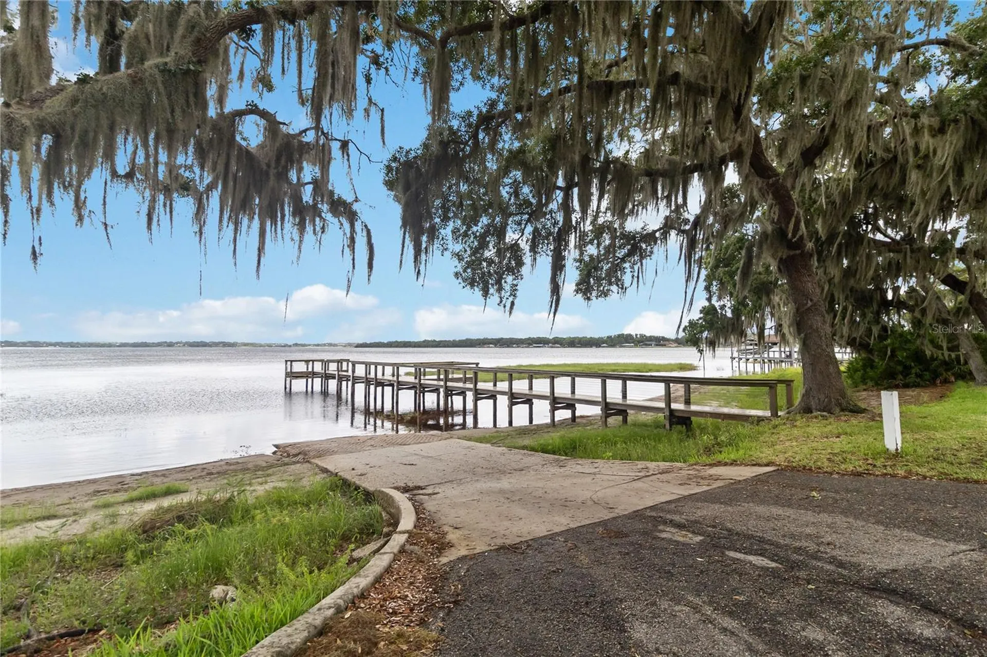 10105 Spring Lake Drive Clermont FL 34711