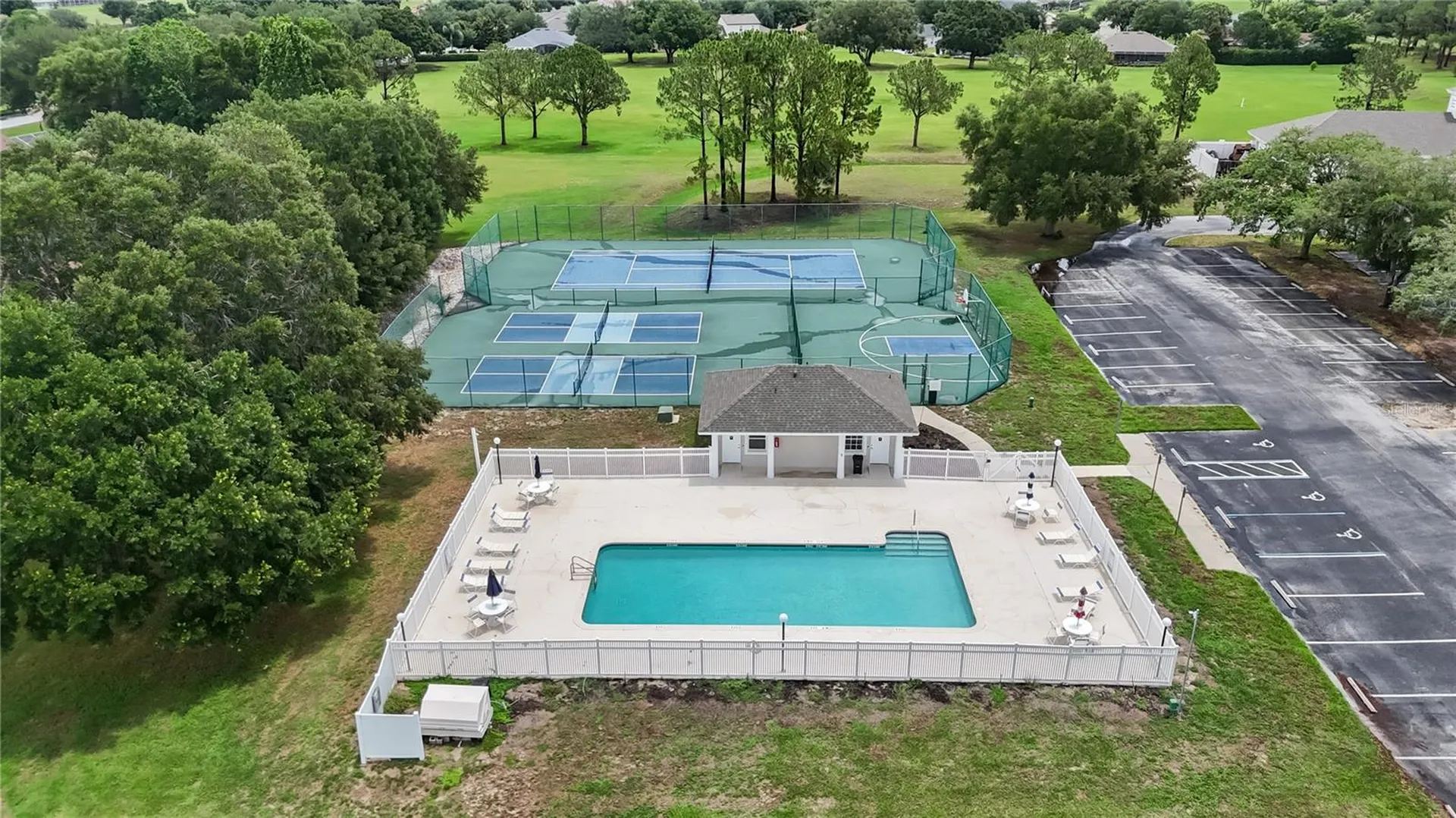 10105 Spring Lake Drive Clermont FL 34711