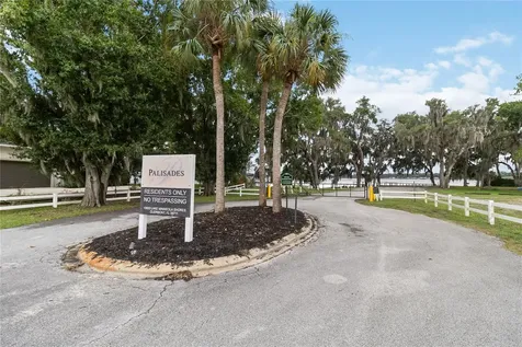 10105 Spring Lake Drive Clermont FL 34711
