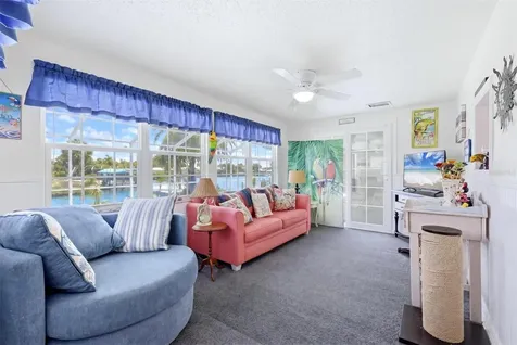201 E Tarpon Blvd NW Port Charlotte FL 33952