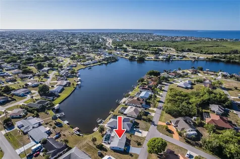 201 E Tarpon Blvd NW Port Charlotte FL 33952