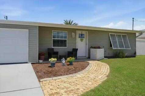 201 E Tarpon Blvd NW Port Charlotte FL 33952