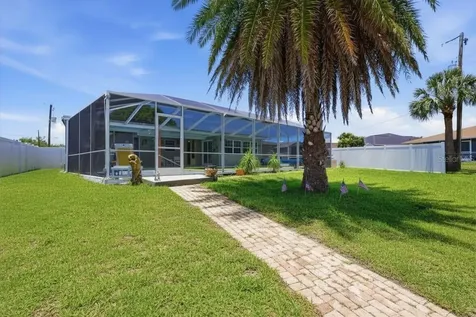 201 E Tarpon Blvd NW Port Charlotte FL 33952