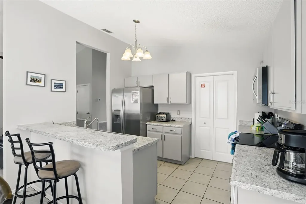 562 Bailey Circle Davenport FL 33897