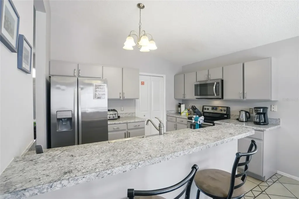 562 Bailey Circle Davenport FL 33897