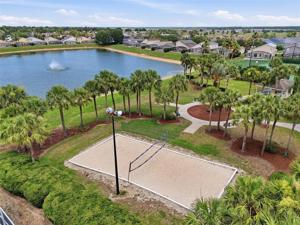 562 Bailey Circle Davenport FL 33897