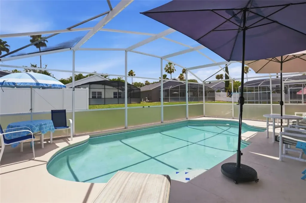 562 Bailey Circle Davenport FL 33897