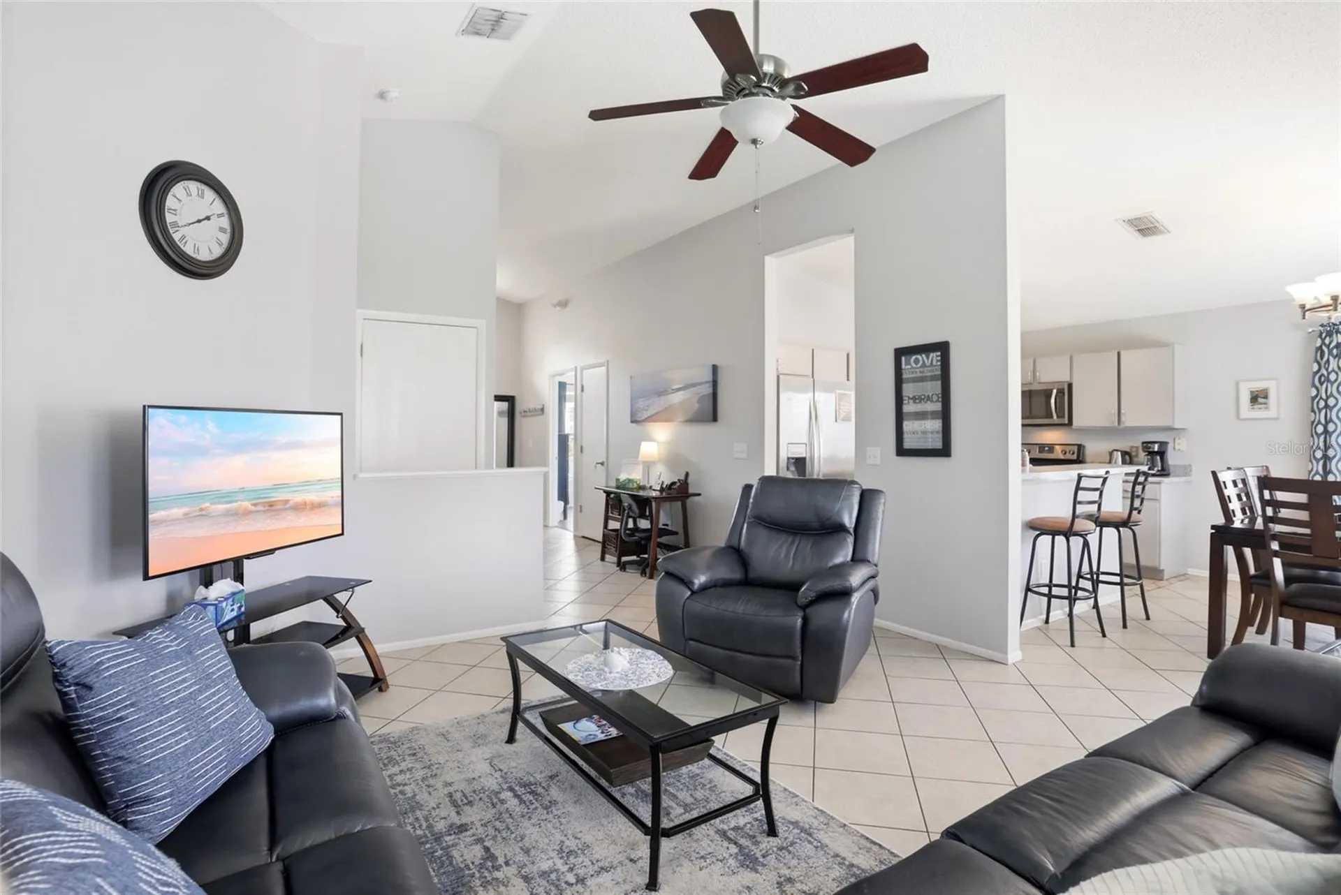 562 Bailey Circle Davenport FL 33897