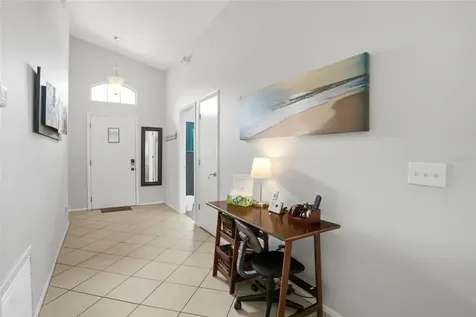 562 Bailey Circle Davenport FL 33897