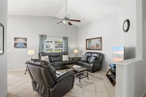 562 Bailey Circle Davenport FL 33897