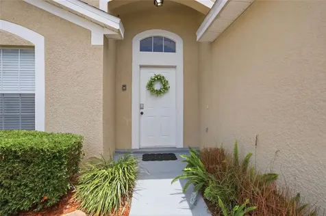 562 Bailey Circle Davenport FL 33897
