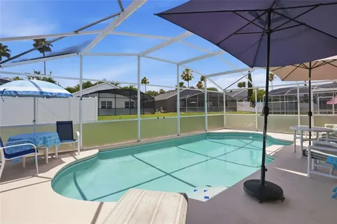 562 Bailey Circle Davenport FL 33897