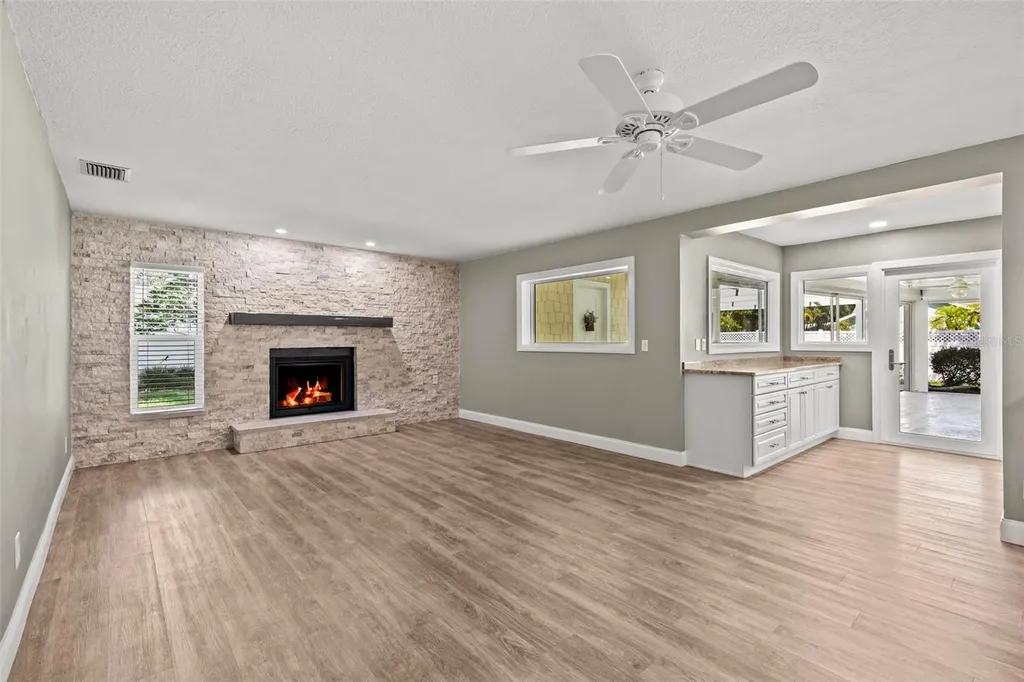 2828 Bridlewood Court Palm Harbor FL 34683