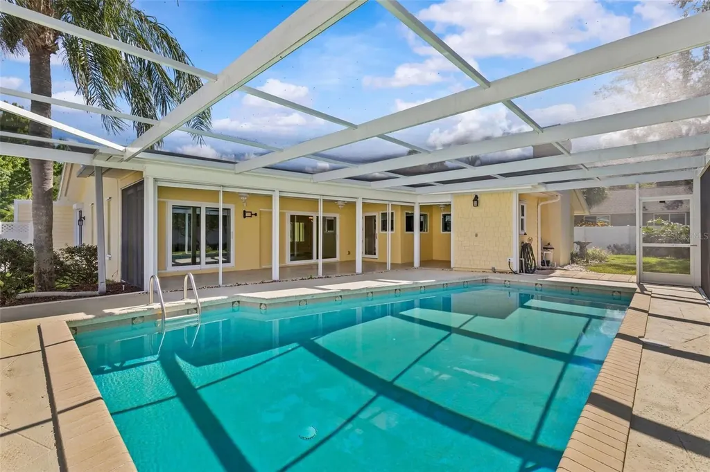 2828 Bridlewood Court Palm Harbor FL 34683