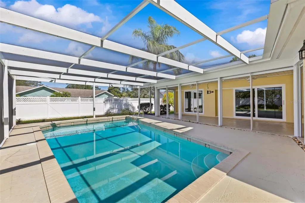 2828 Bridlewood Court Palm Harbor FL 34683
