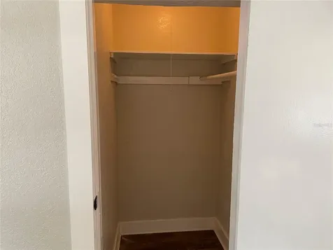 1517 E Ellicott Street Tampa FL 33610
