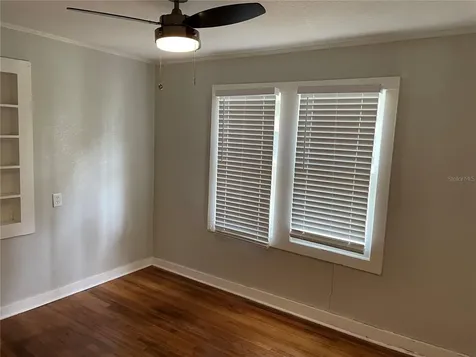 1517 E Ellicott Street Tampa FL 33610