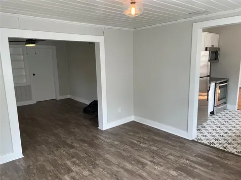 1517 E Ellicott Street Tampa FL 33610